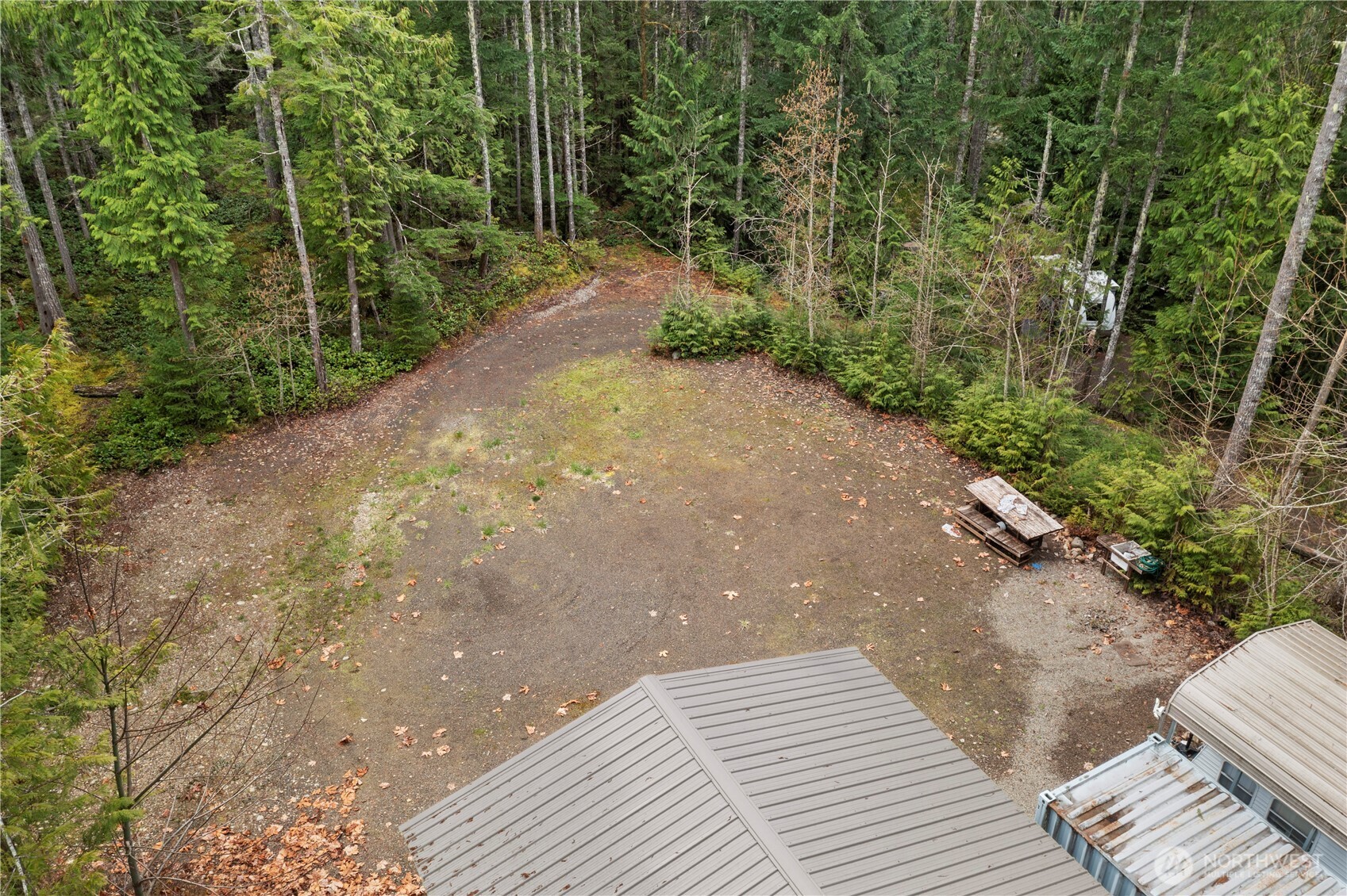 61 N Dow Court , Hoodsport, WA 98548