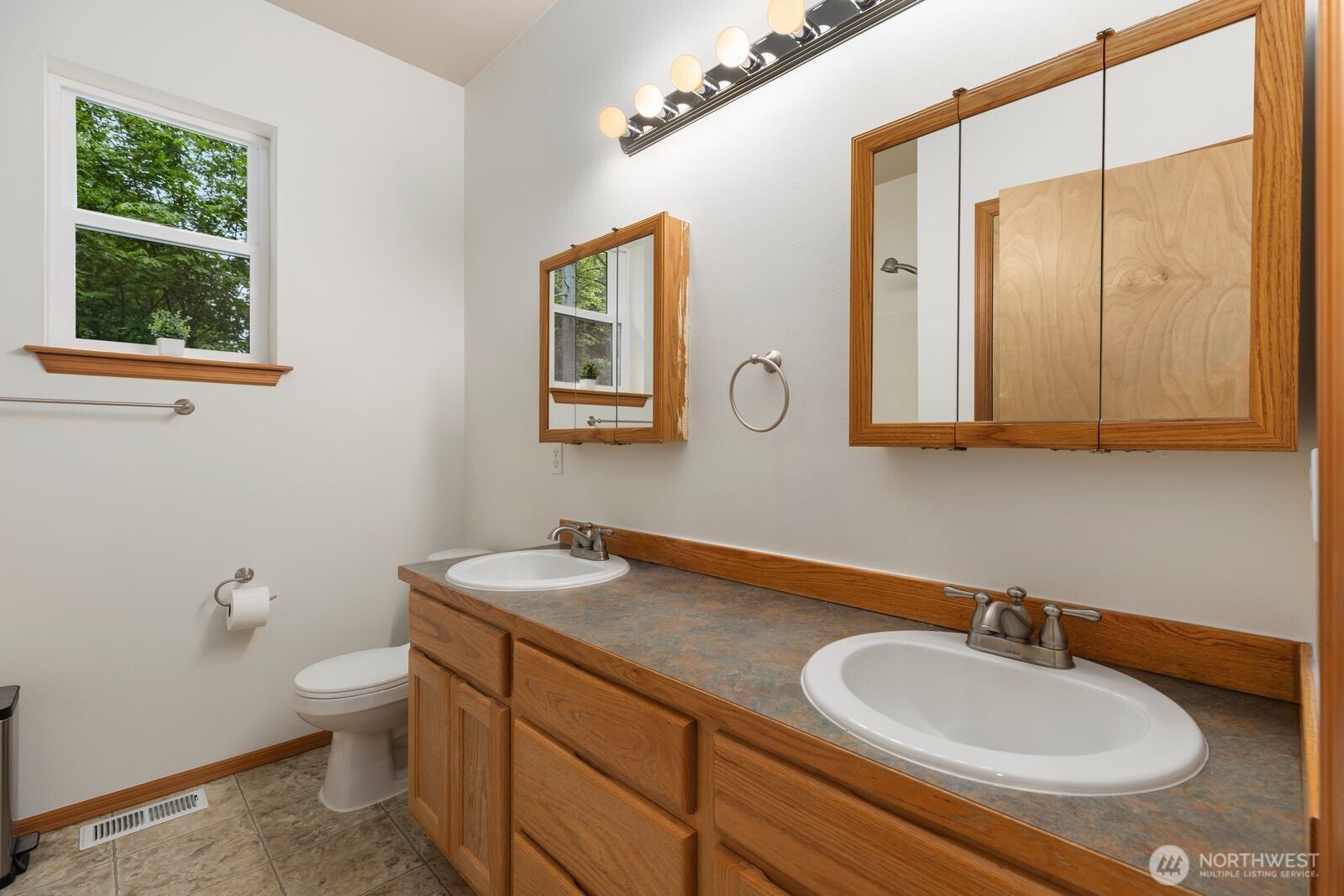 14925 180th Place SE, Snohomish, WA 98290