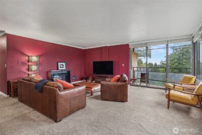 1910 Evergreen Park Drive SW #504, Olympia, WA 98502-5912 - Photo 3