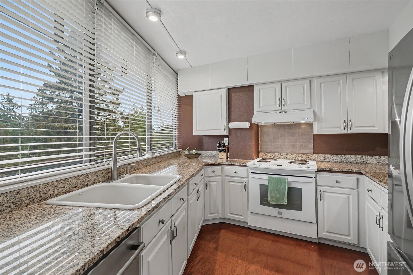 1910 Evergreen Park Drive SW #504, Olympia, WA 98502-5912