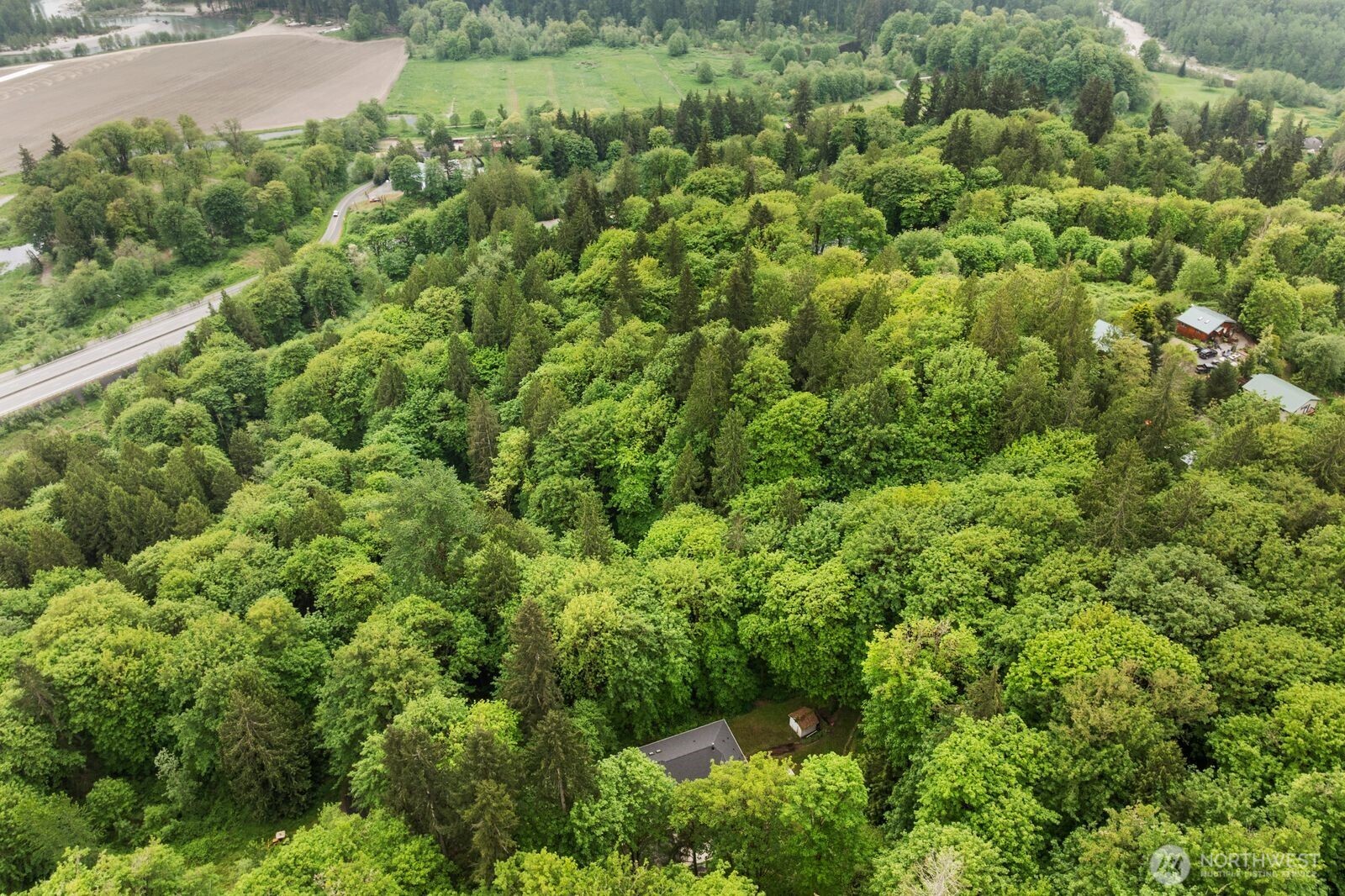 14933 SE 180th Place SE, Snohomish, WA 98290-6657