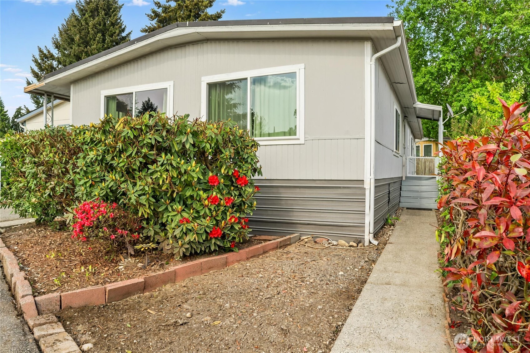 7301 NE 175th Street #215, Kenmore, WA 98028