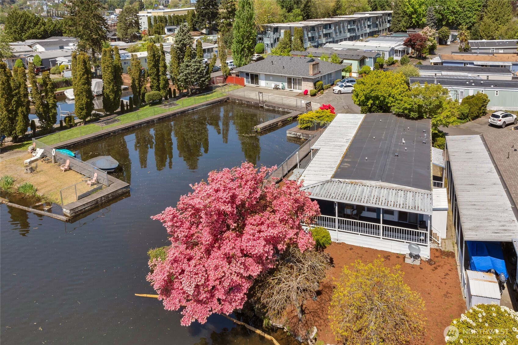 7301 NE 175th Street #215, Kenmore, WA 98028