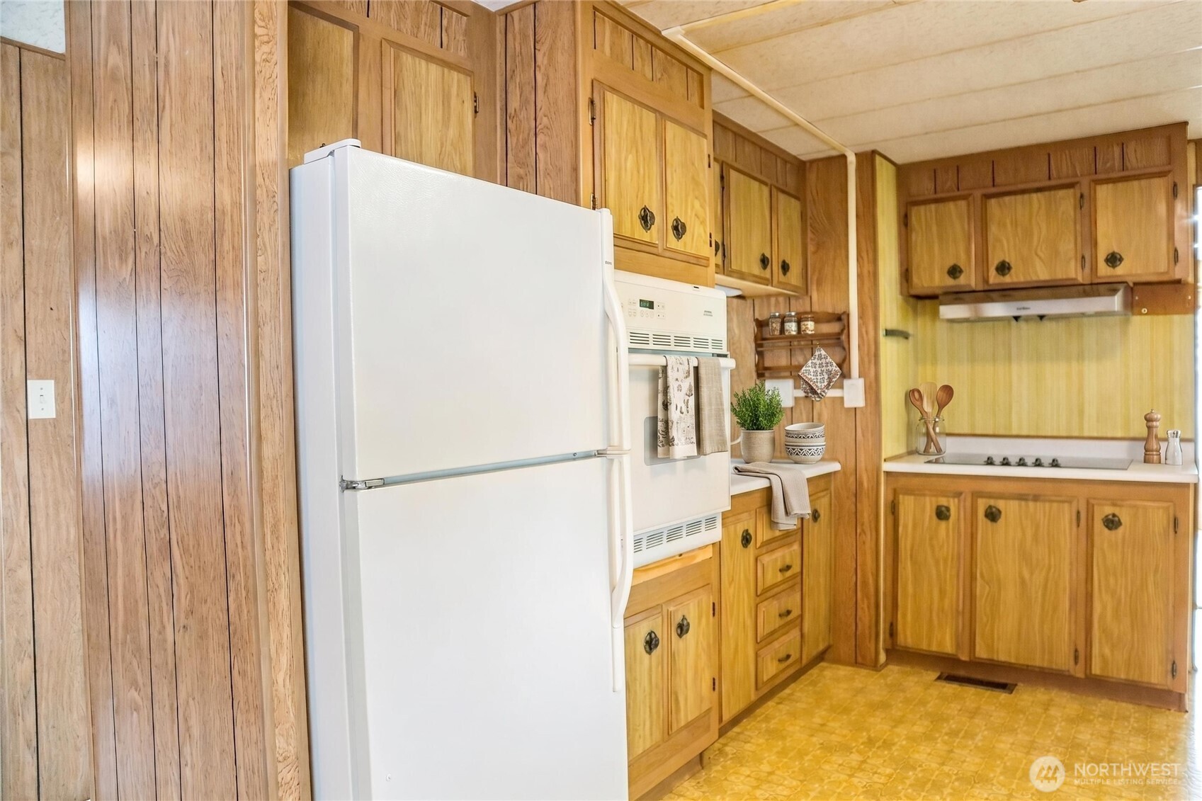 7301 NE 175th Street #215, Kenmore, WA 98028