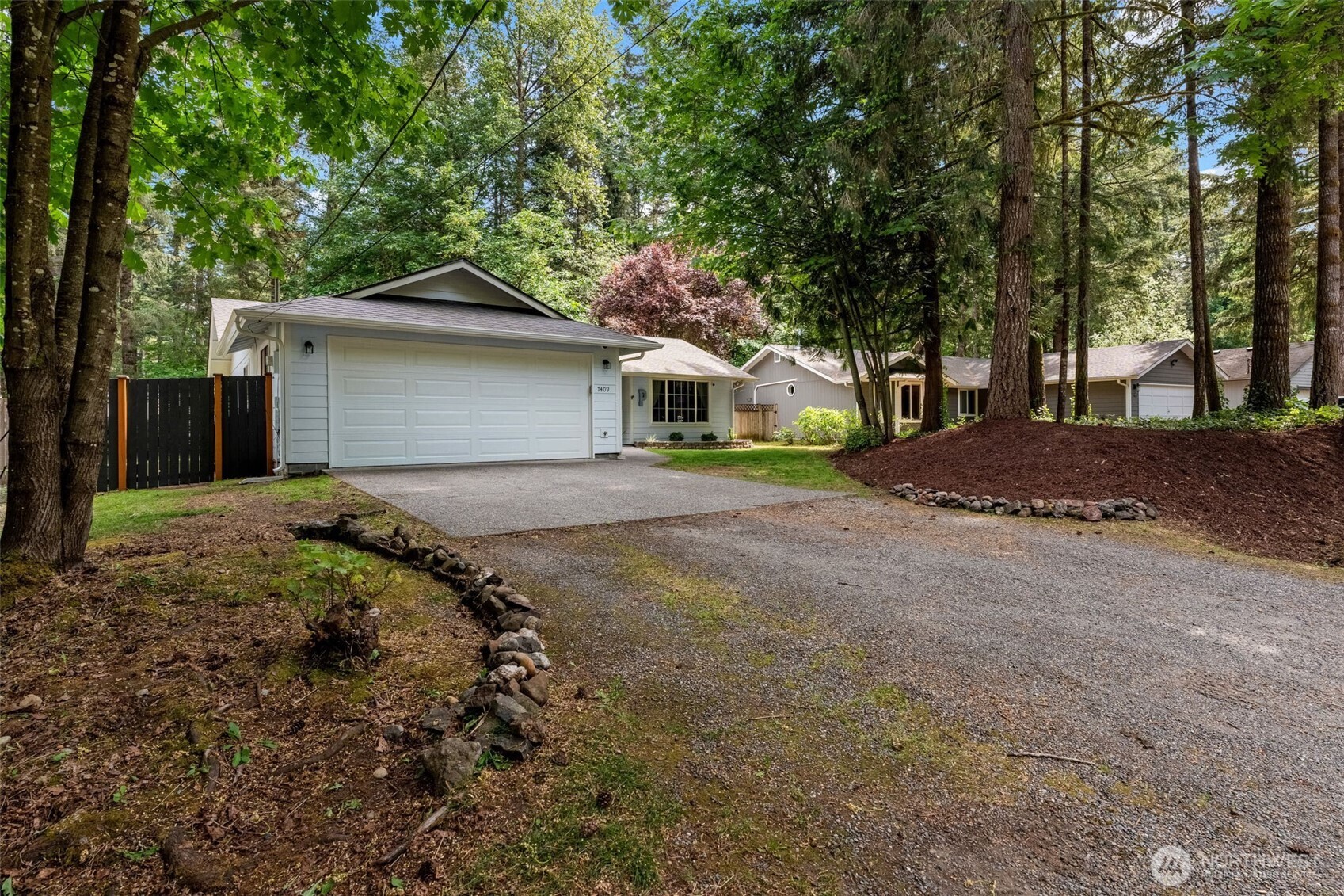 7409 Lucinda Court SW, Olympia, WA 98512-9399