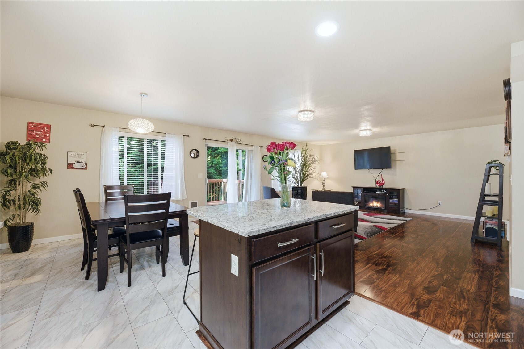 2231 SE Kelby Circle , Port Orchard, WA 98366