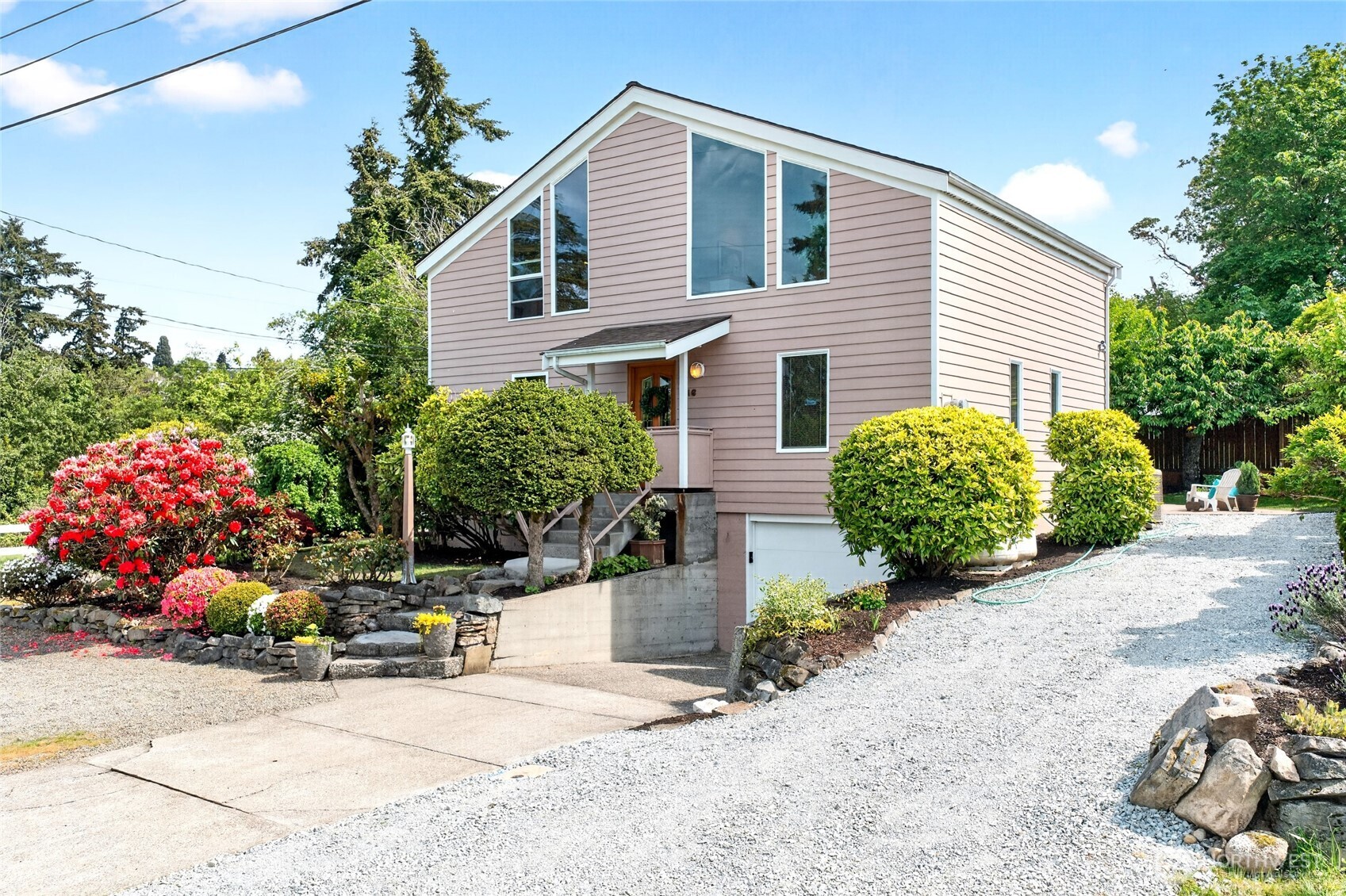 516 Wana Wana Place NE, Tacoma, WA 98422