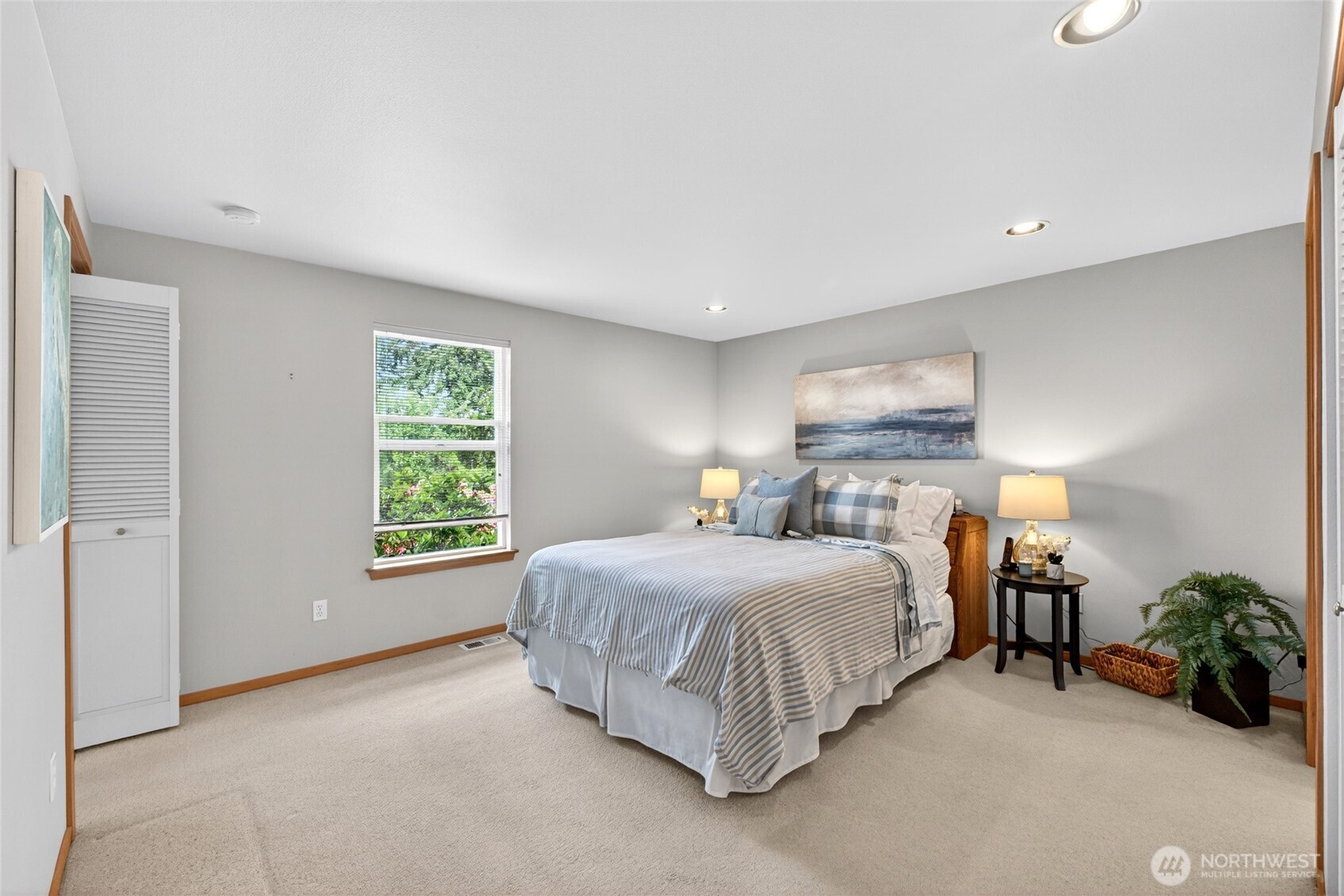 516 Wana Wana Place NE, Tacoma, WA 98422