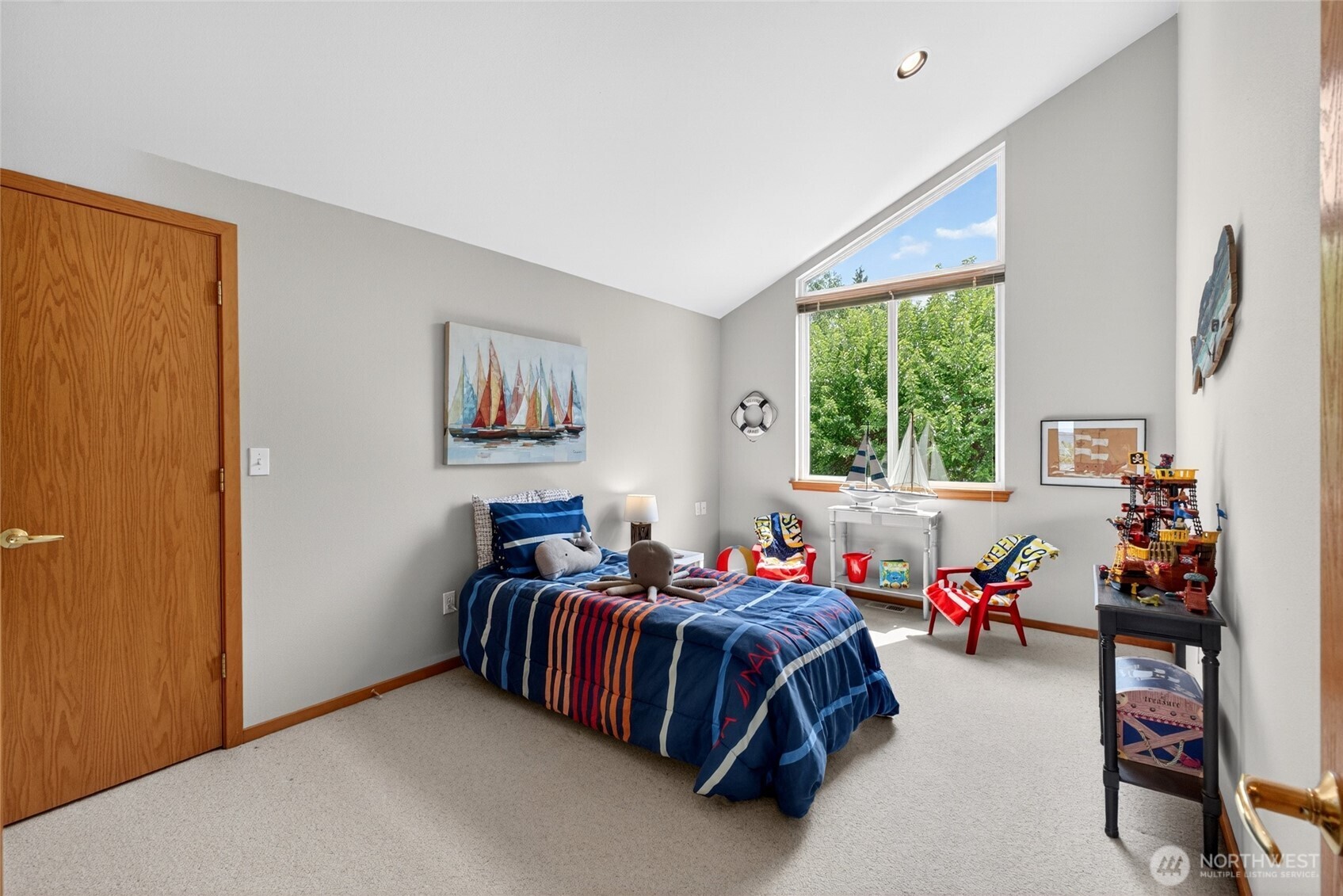 516 Wana Wana Place NE, Tacoma, WA 98422