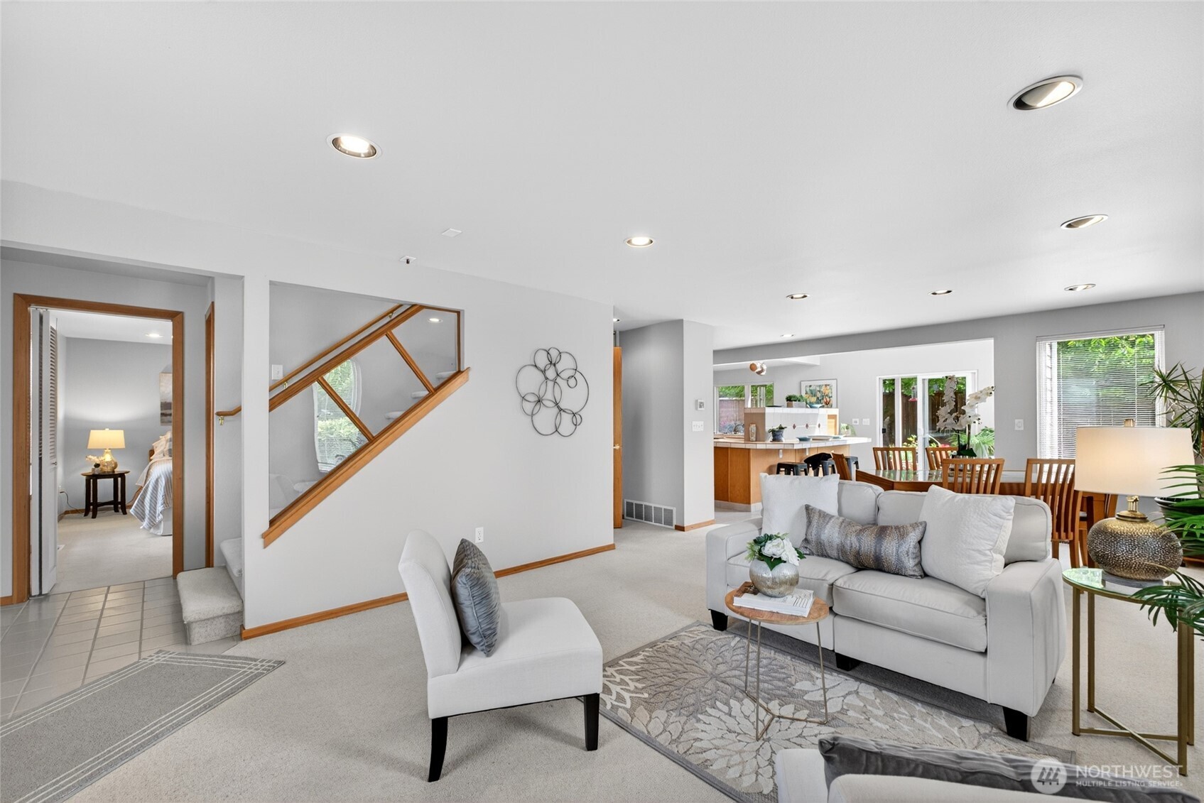 516 Wana Wana Place NE, Tacoma, WA 98422