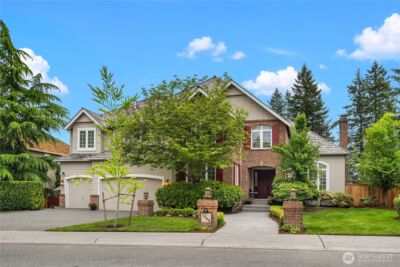 2446 279th Drive SE, Sammamish, WA 98075-4114