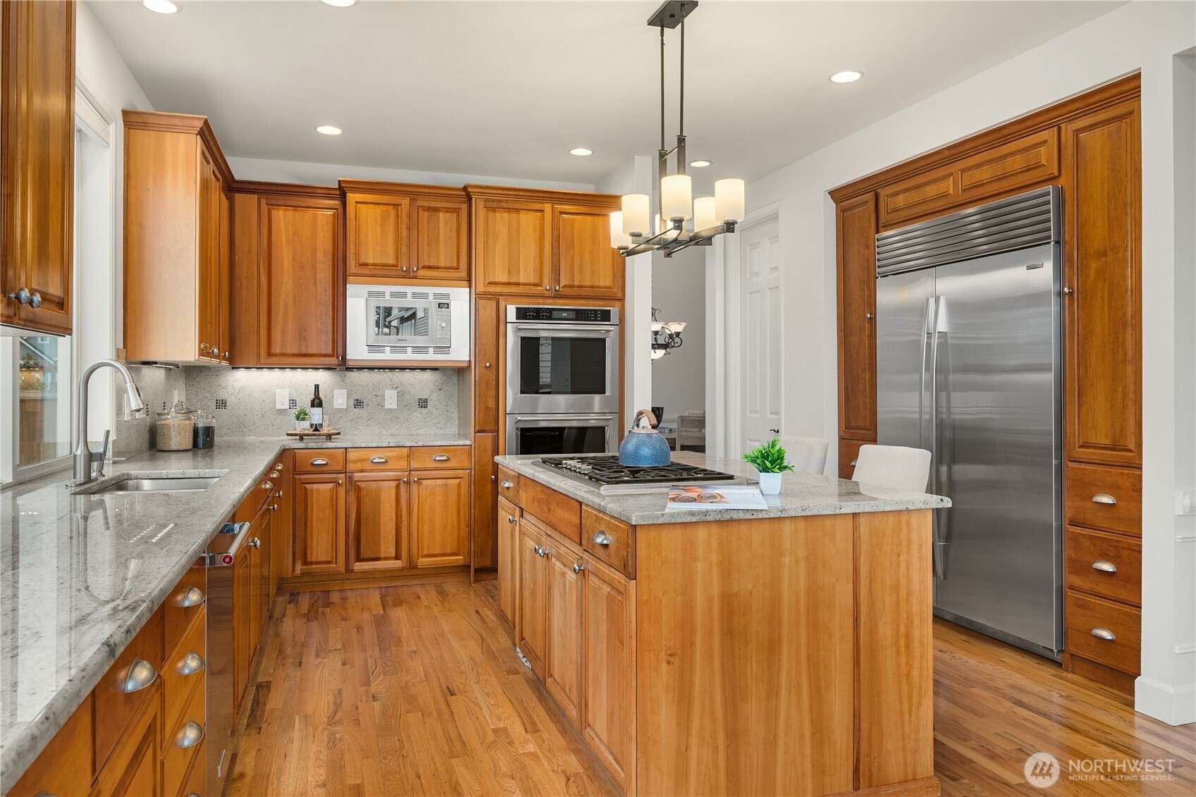 2446 279th Drive SE, Sammamish, WA 98075-4114