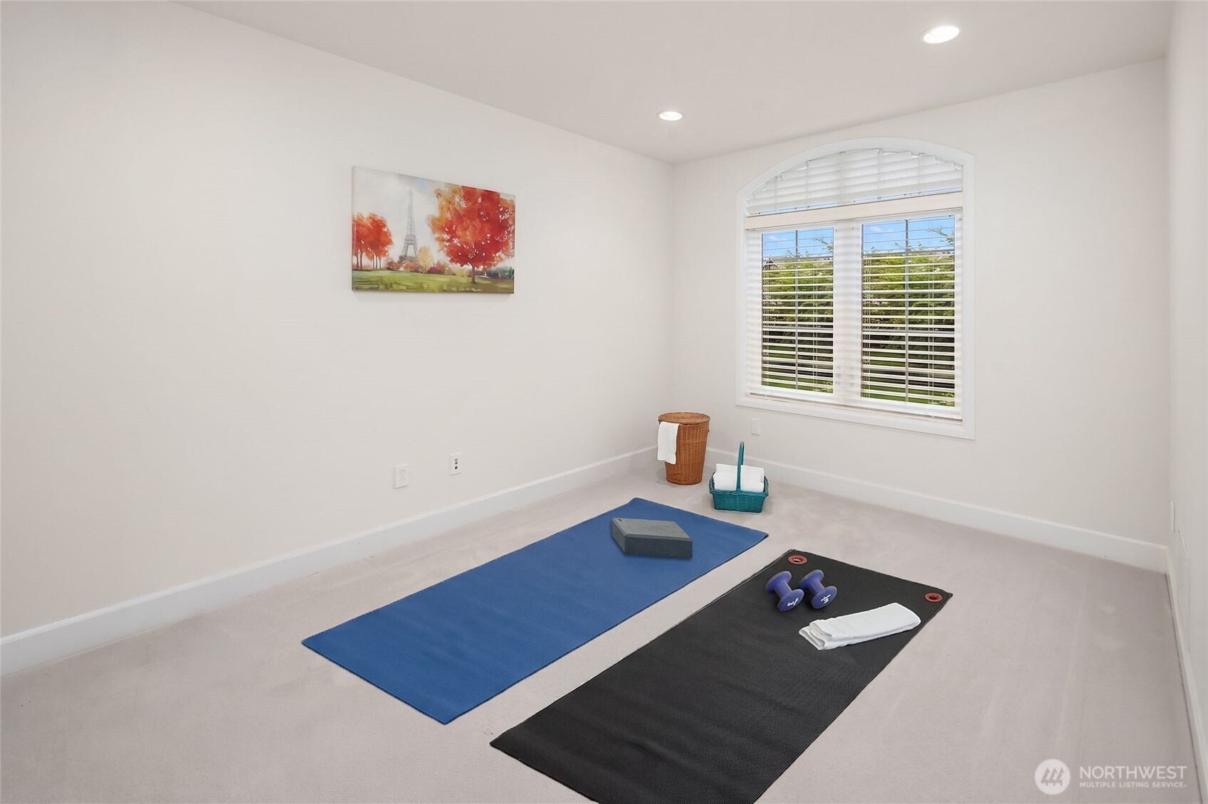 2446 279th Drive SE, Sammamish, WA 98075-4114