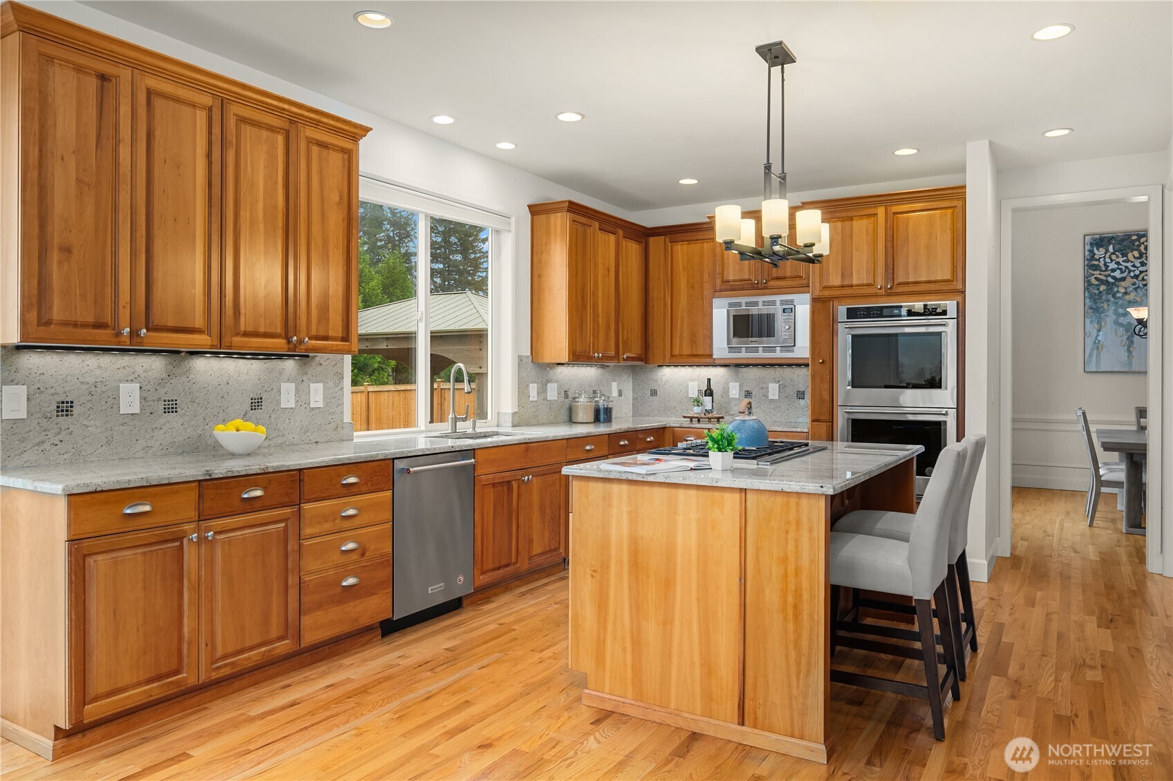 2446 279th Drive SE, Sammamish, WA 98075-4114