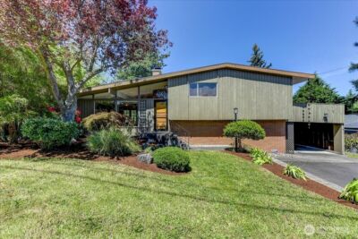 2102 N 171st Street , Shoreline, WA 98133