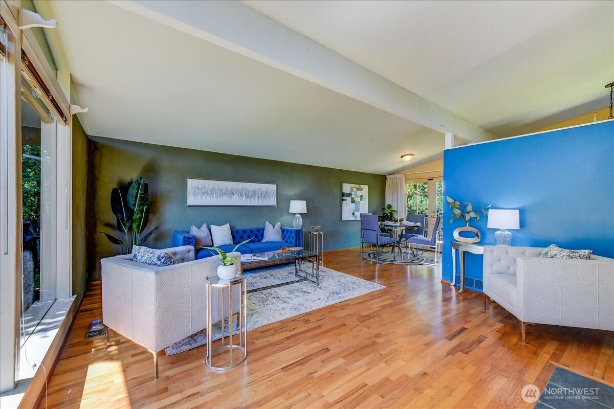 2102 N 171st Street , Shoreline, WA 98133