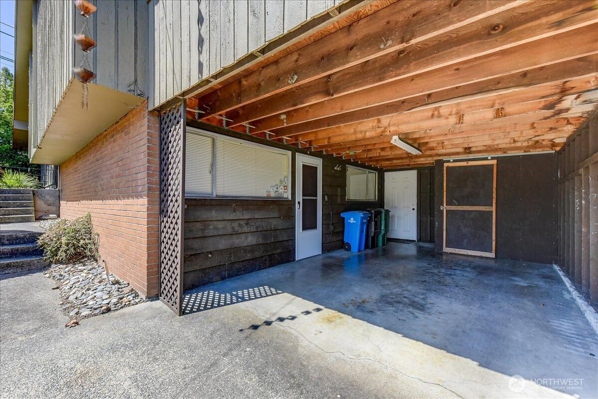 2102 N 171st Street , Shoreline, WA 98133