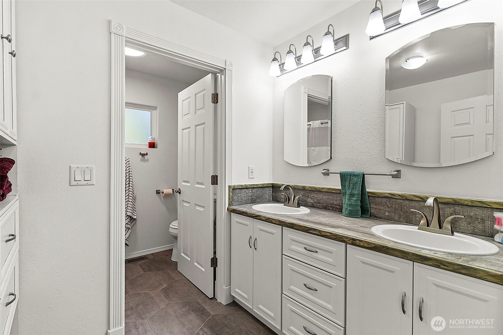 32818 174th Place SE, Auburn, WA 98092-2752