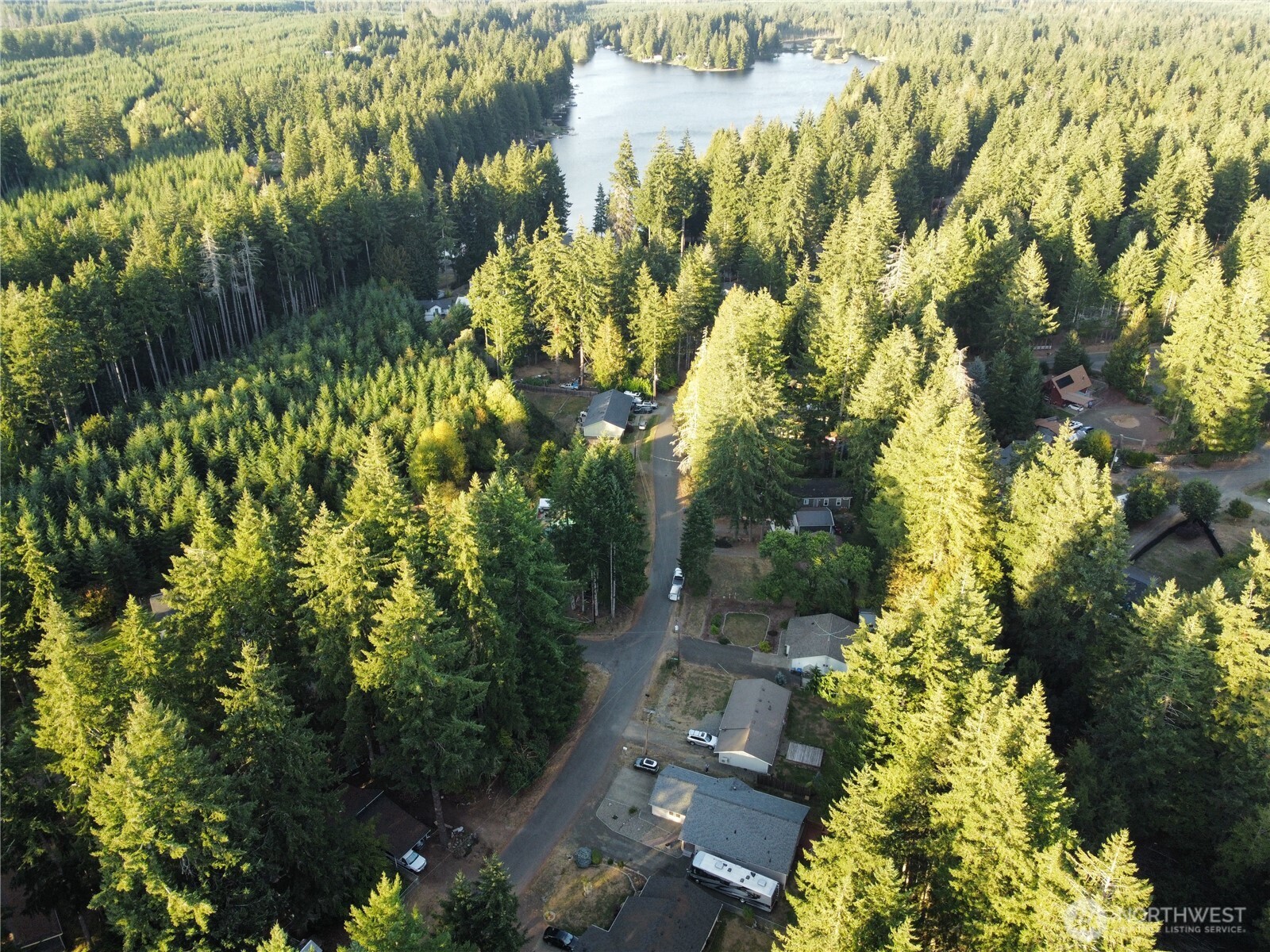 121 E Stavis Road , Shelton, WA 98584