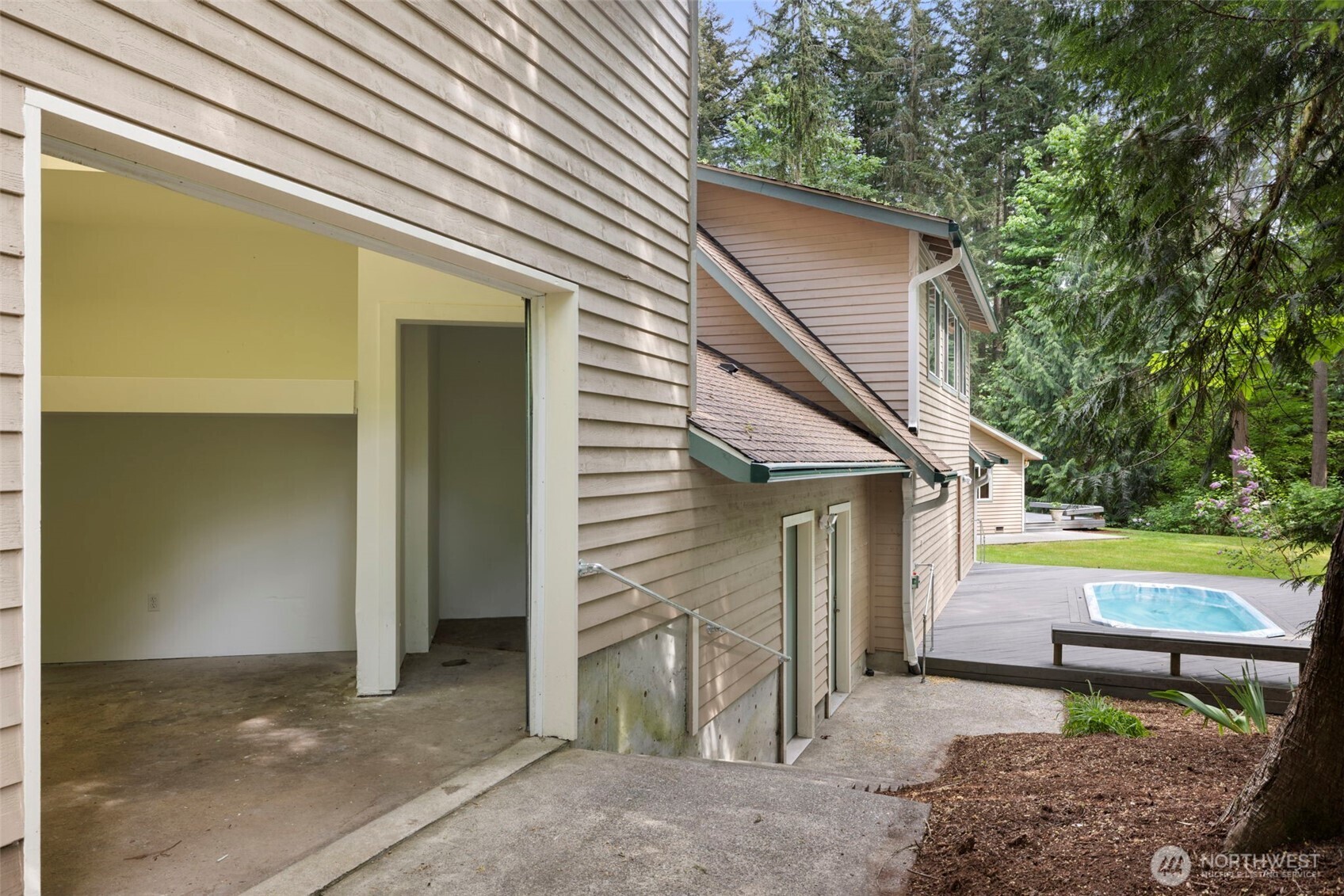 6618 196th Street SE, Snohomish, WA 98296