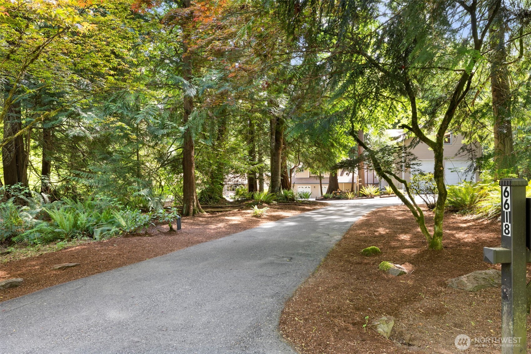 6618 196th Street SE, Snohomish, WA 98296
