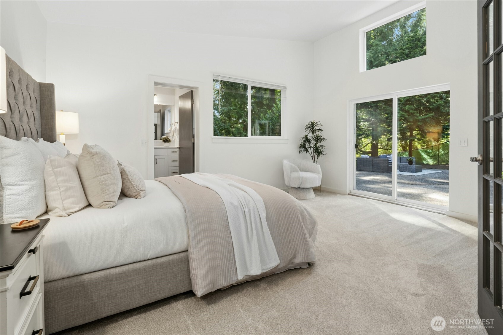 19016 Firlands Way N, Shoreline, WA 98133