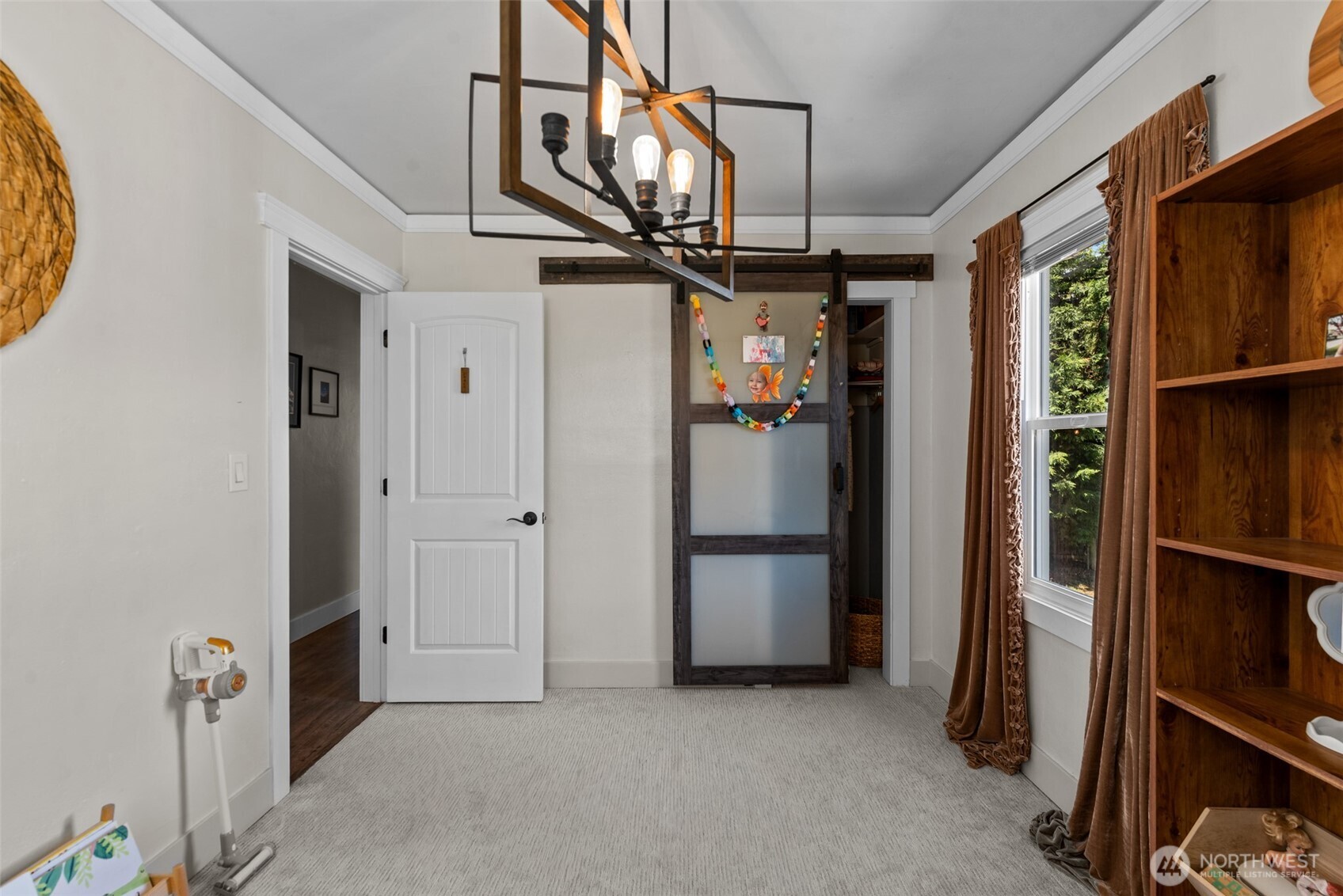 23 N Garfield Avenue , Wenatchee, WA 98801