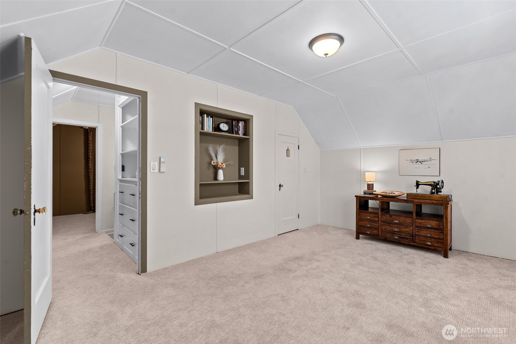 23 N Garfield Avenue , Wenatchee, WA 98801