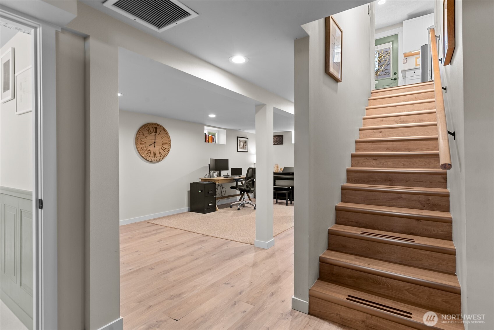 23 N Garfield Avenue , Wenatchee, WA 98801