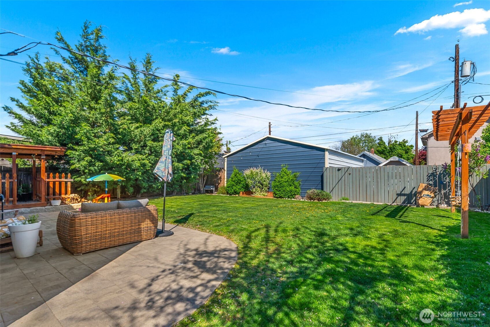 23 N Garfield Avenue , Wenatchee, WA 98801
