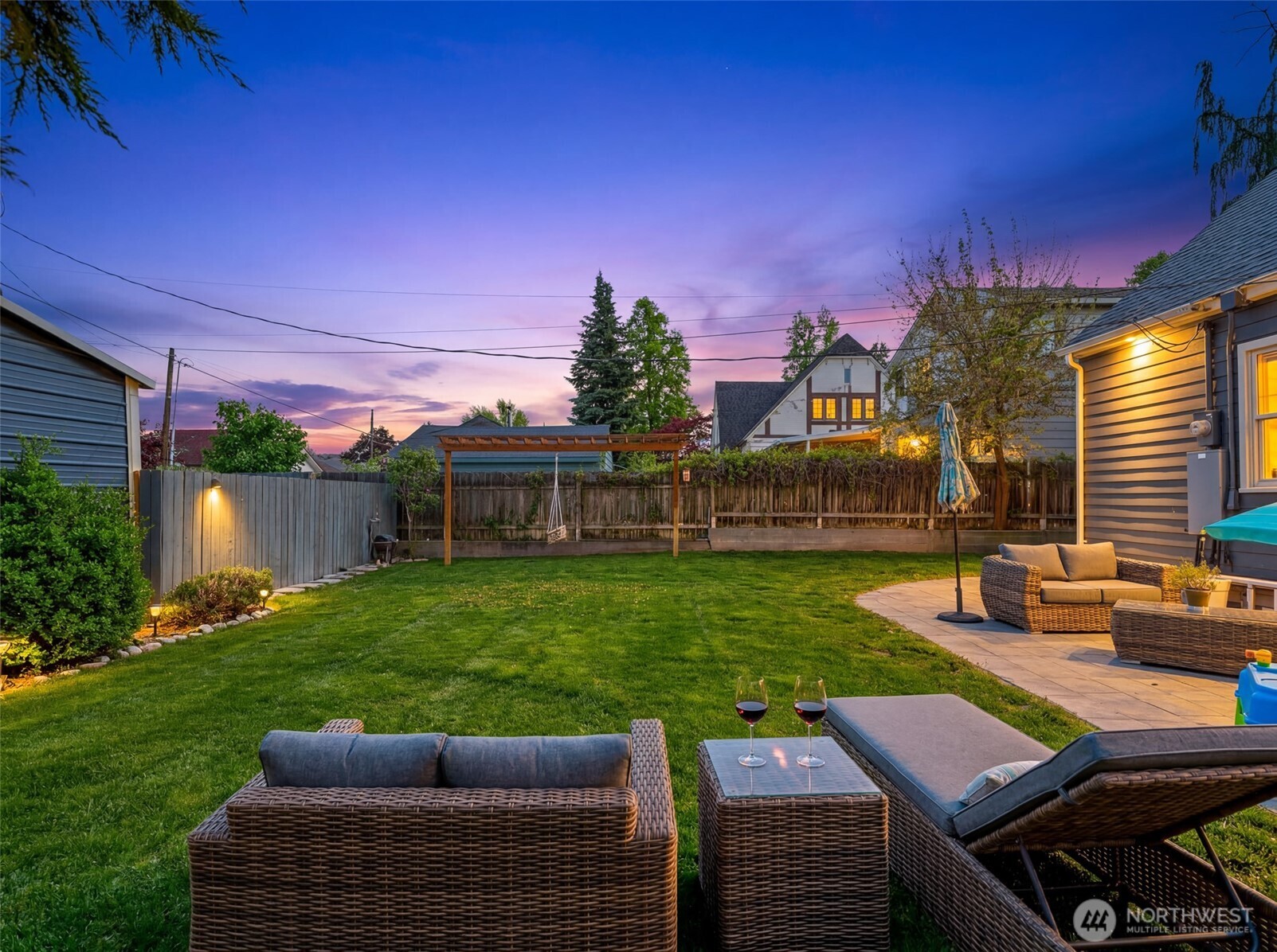 23 N Garfield Avenue , Wenatchee, WA 98801