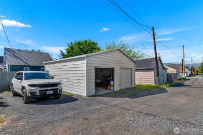 23 N Garfield Avenue , Wenatchee, WA 98801 - Photo 38