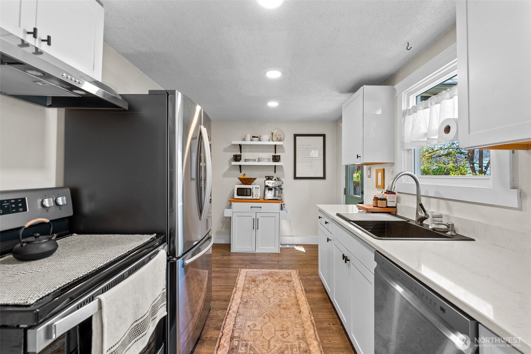 23 N Garfield Avenue , Wenatchee, WA 98801