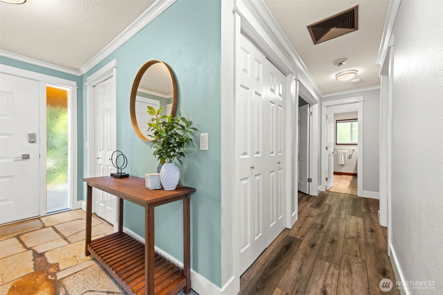 8019 Shadywood Lane SW, Lakewood, WA 98498