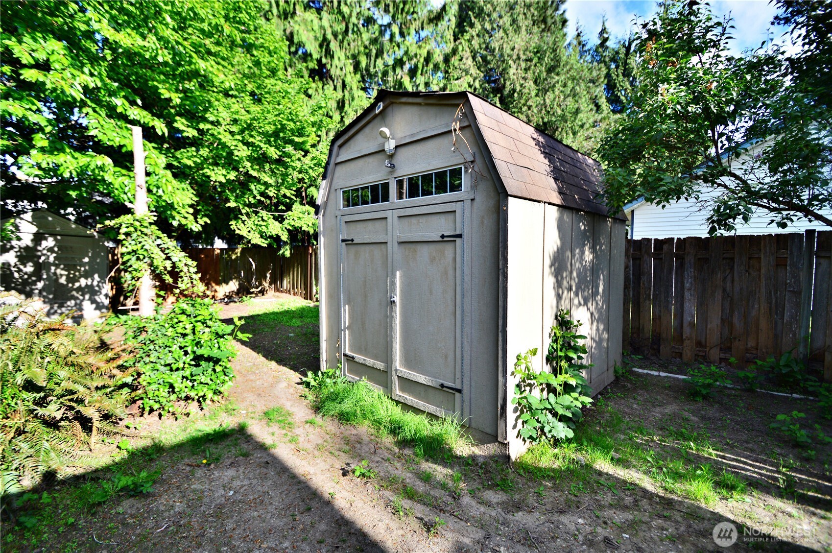 910 11th Street SE, Puyallup, WA 98372