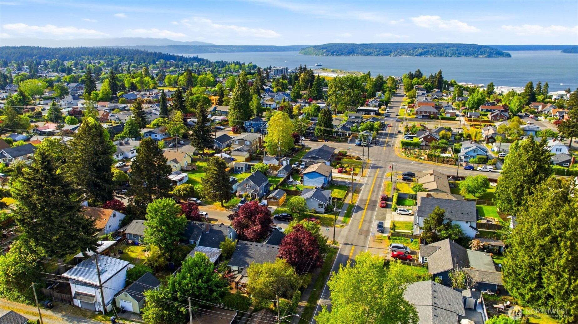 5102 N 44th Street , Tacoma, WA 98407