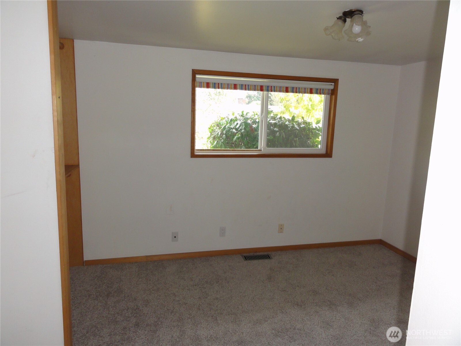 28821 18th Avenue S, Federal Way, WA 98003
