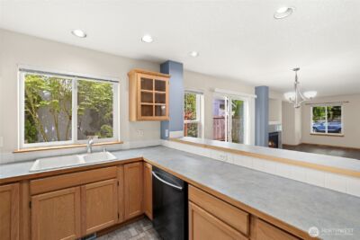 4049 Galena Street SE, Lacey, WA 98503-2186 - Photo 11