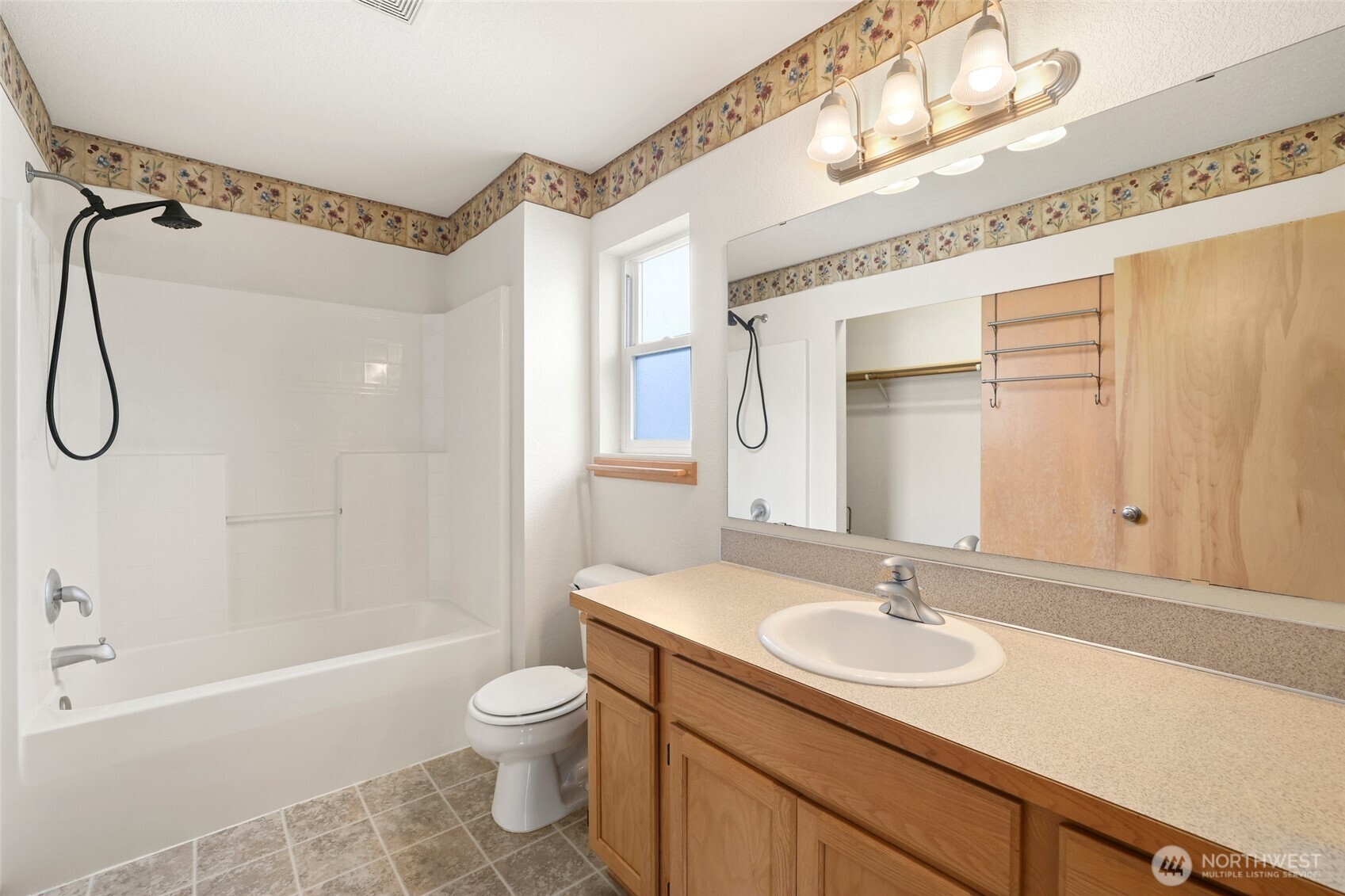 4049 Galena Street SE, Lacey, WA 98503-2186