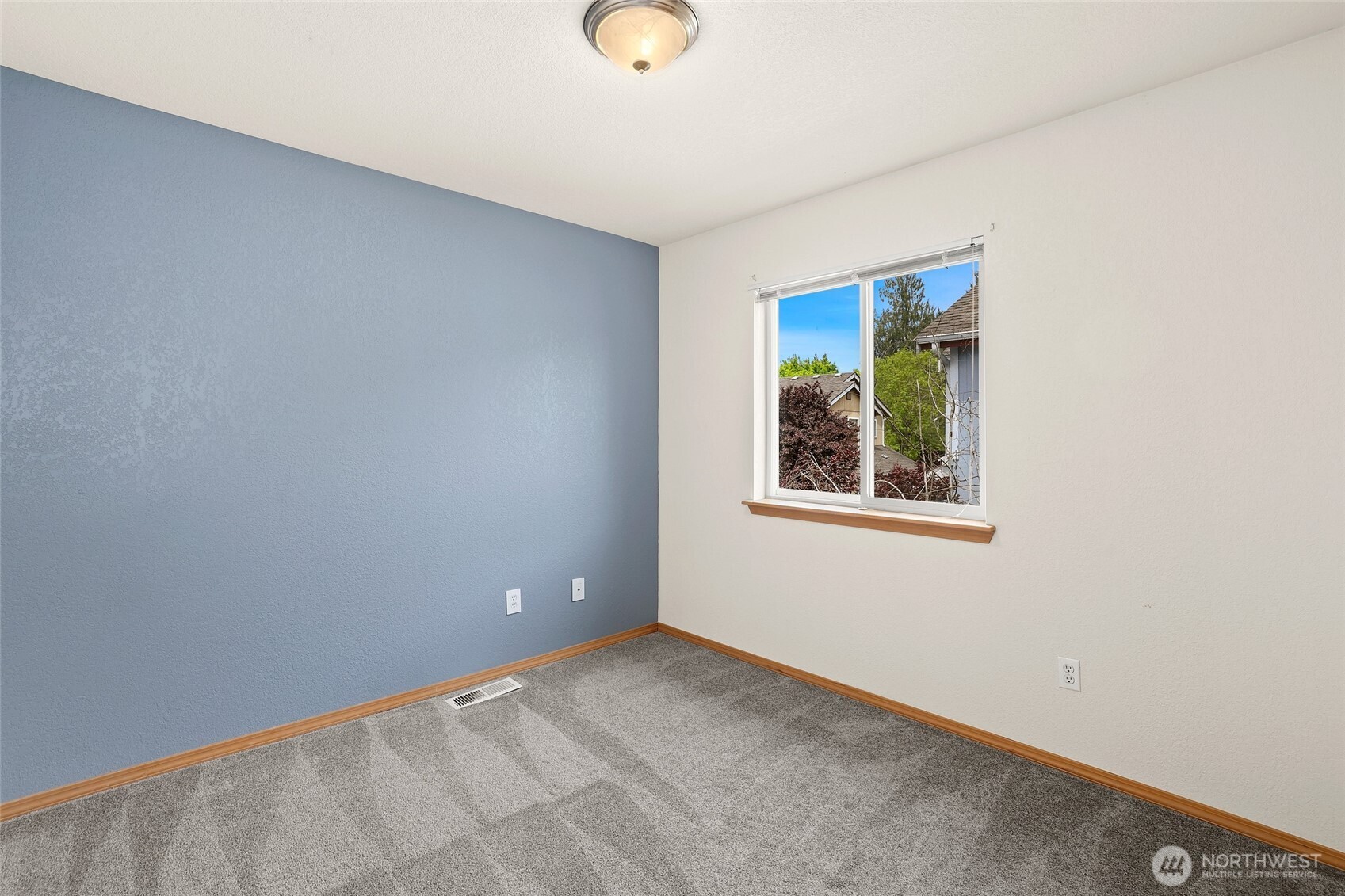 4049 Galena Street SE, Lacey, WA 98503-2186