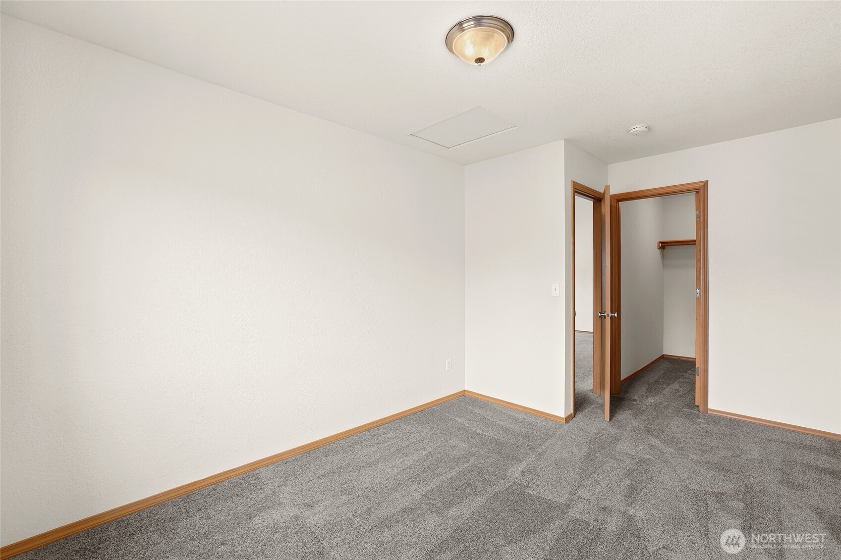 4049 Galena Street SE, Lacey, WA 98503-2186