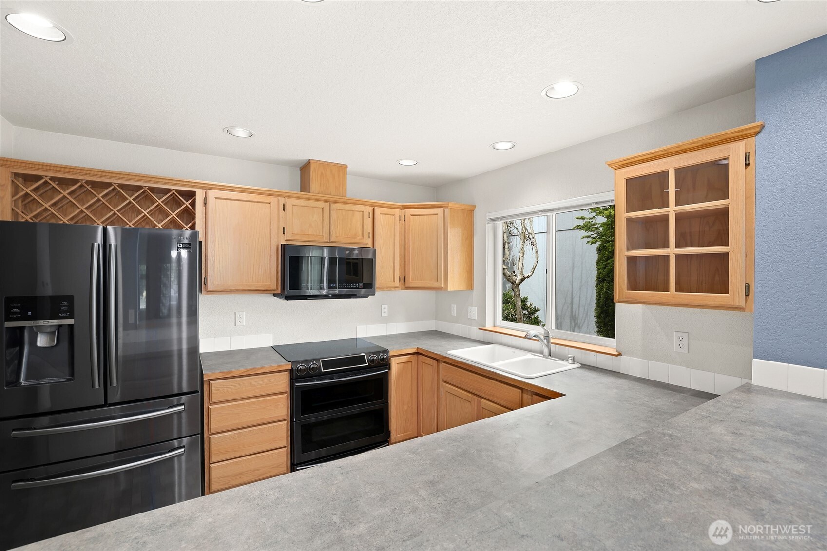 4049 Galena Street SE, Lacey, WA 98503-2186