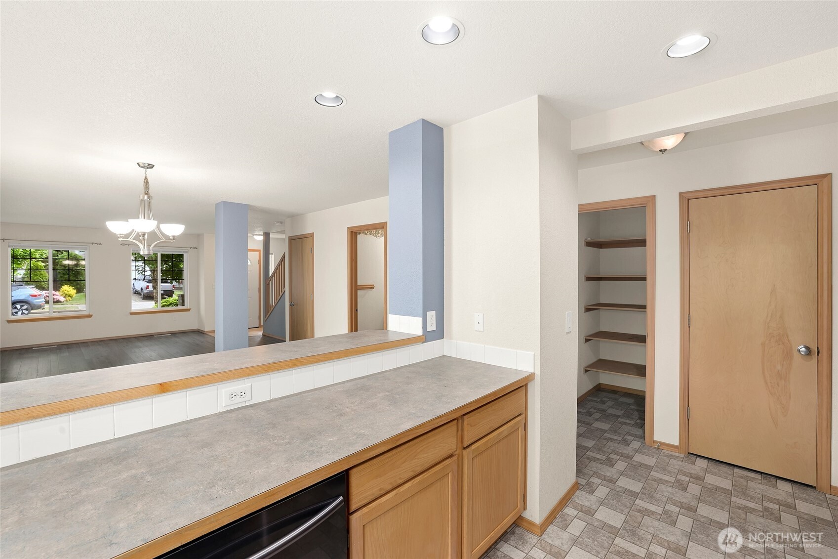 4049 Galena Street SE, Lacey, WA 98503-2186