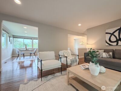 15003 108th Place NE, Bothell, WA 98011-4837 - Photo 2