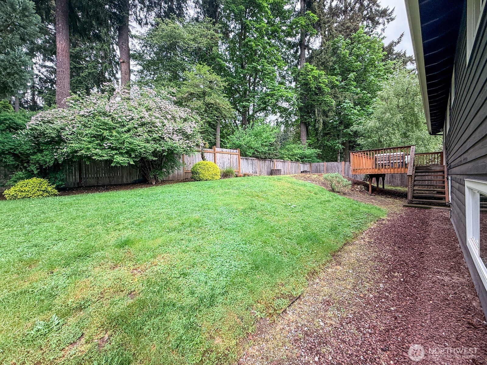 15003 108th Place NE, Bothell, WA 98011-4837
