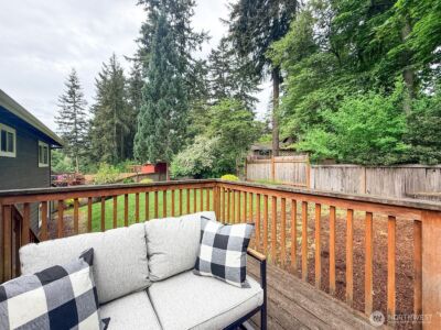 15003 108th Place NE, Bothell, WA 98011-4837 - Photo 33