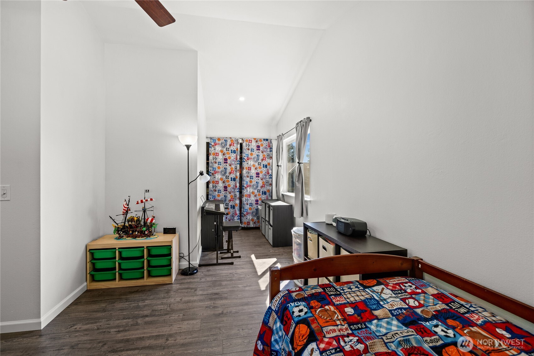 10357 Wilkes Court NW, Silverdale, WA 98383