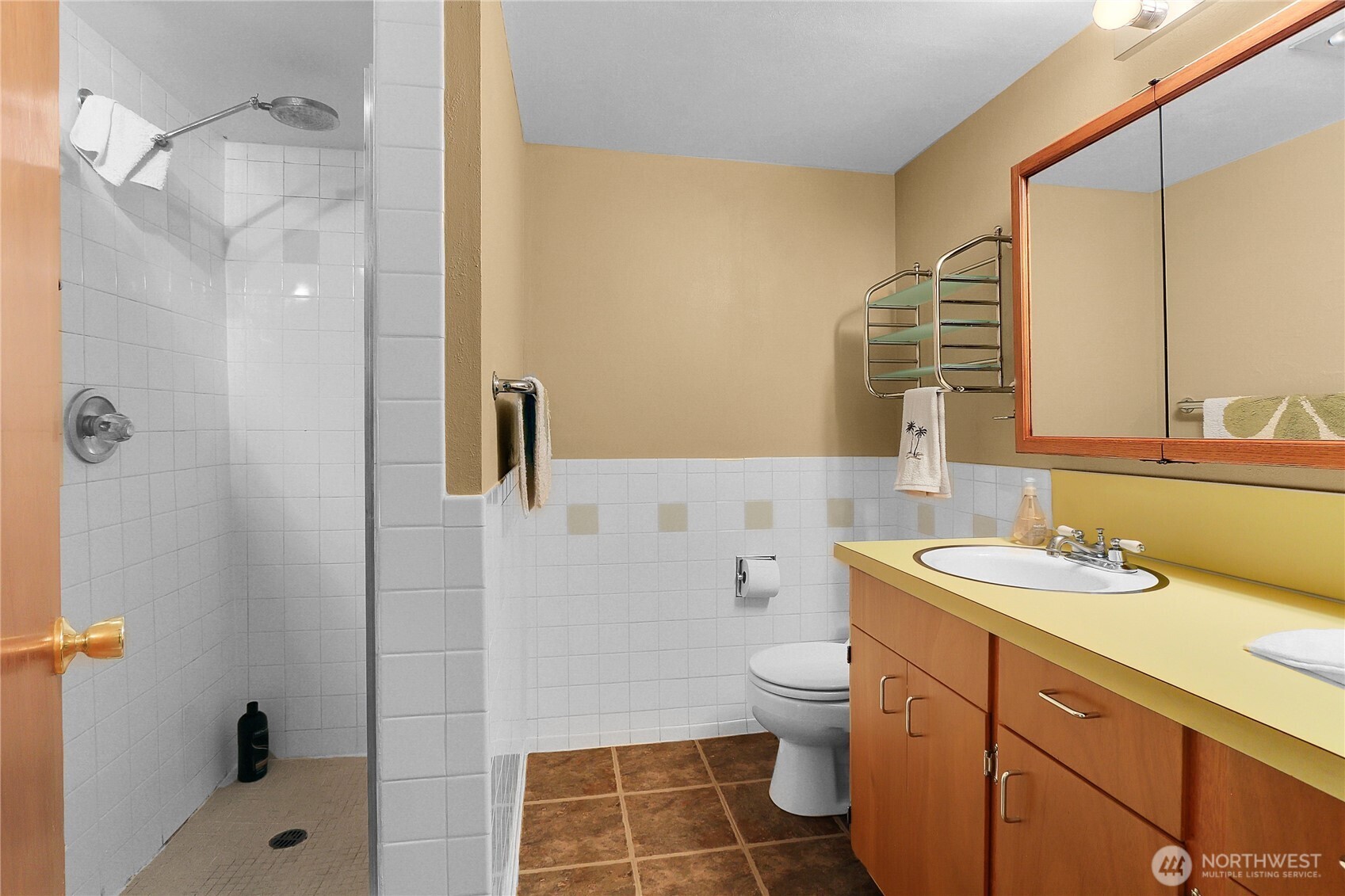 438 Comstock Place , Seattle, WA 98109