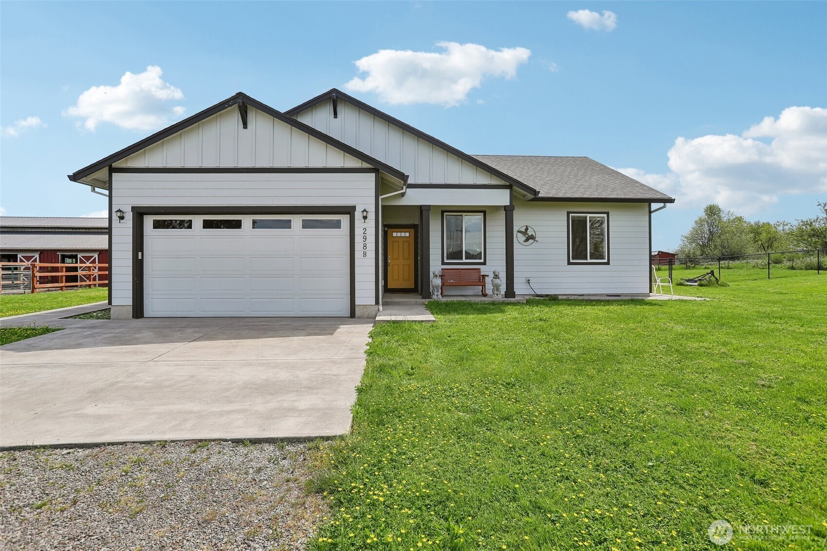 298 Roberson Road , Woodland, WA 98674