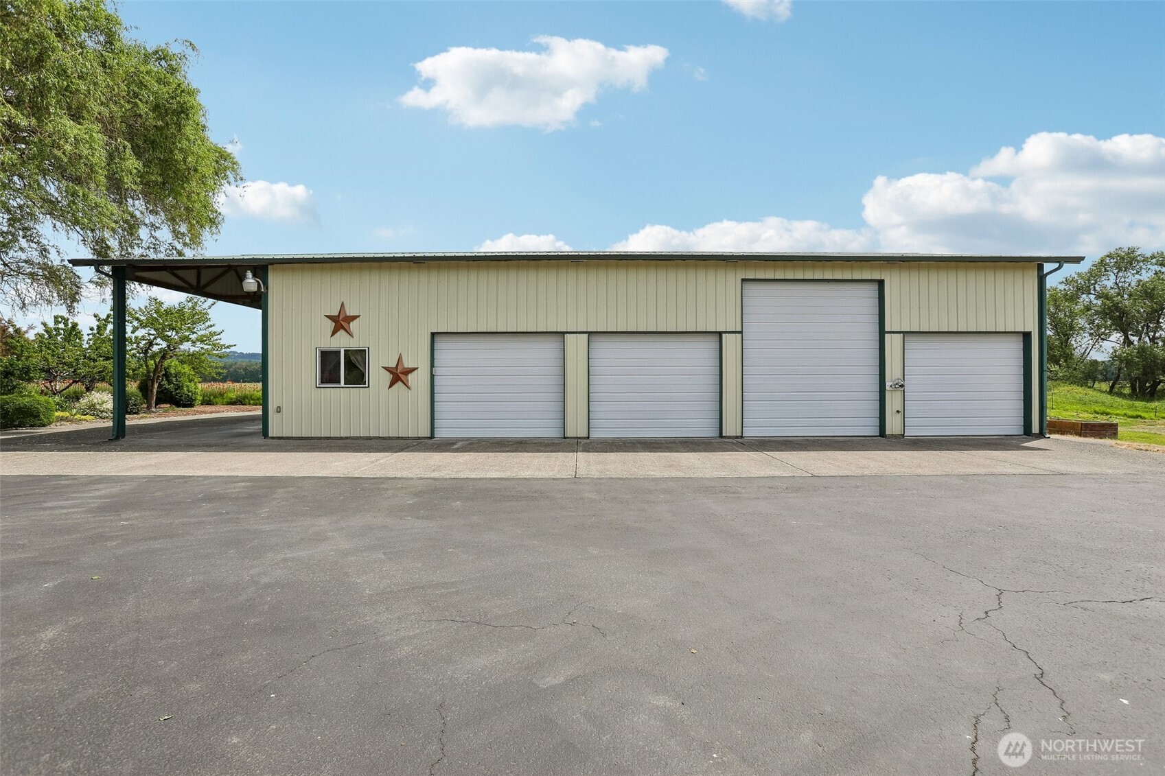 298 Roberson Road , Woodland, WA 98674